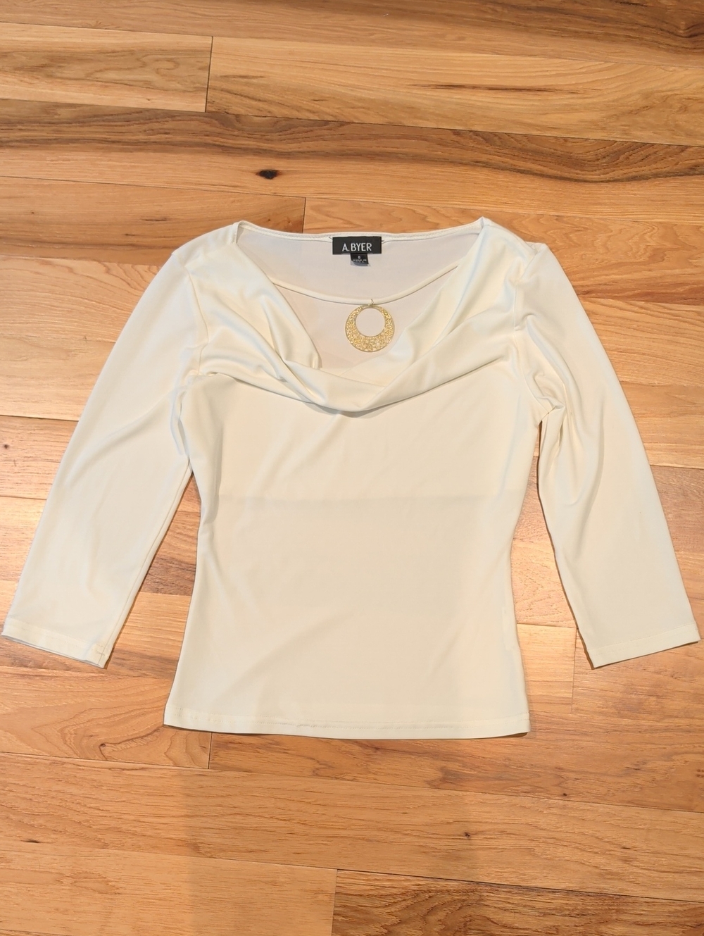 A. Byer Cream Drape Neck 3/4 Sleeve Top
